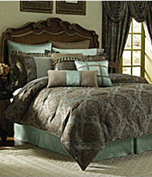 A Queen comforter set for our room