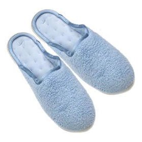 Amazon.com: Isotoner Pillowstep Clog Slippers: Apparel